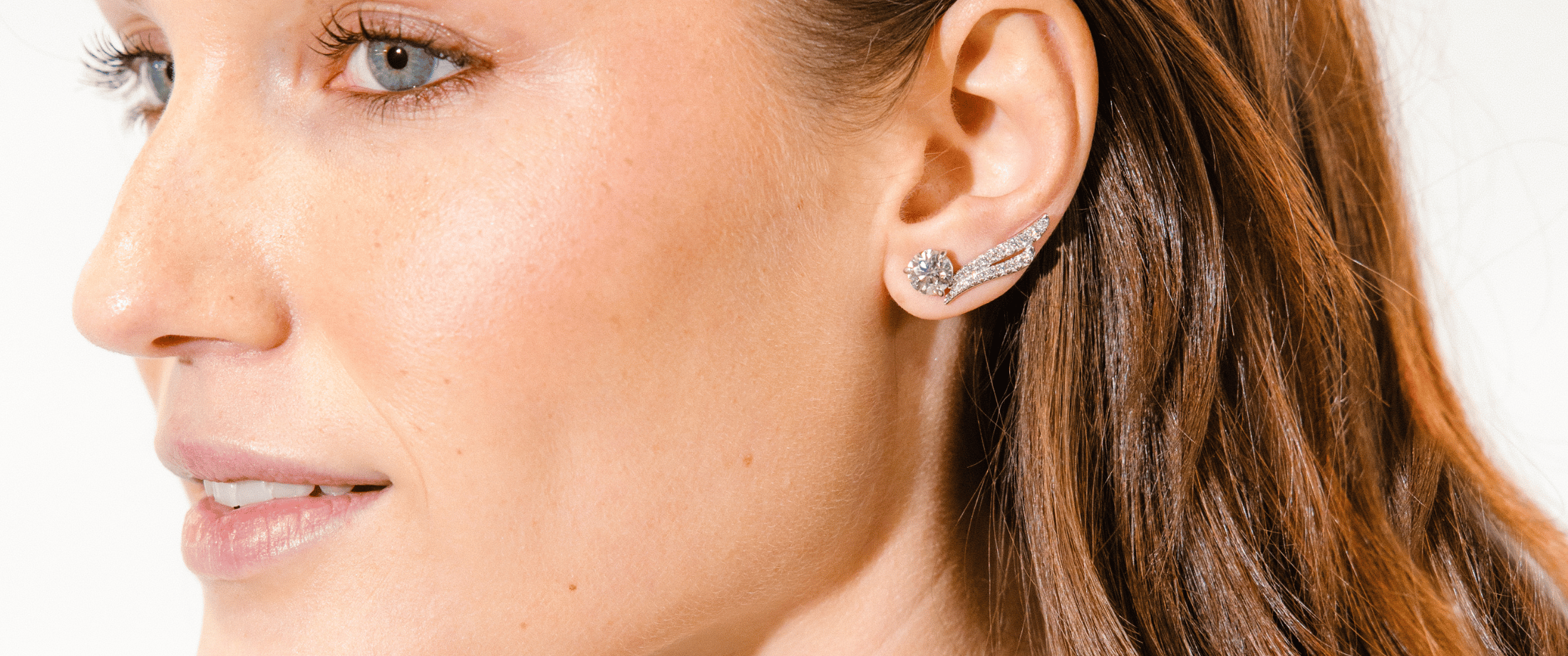 Diamond Studs $500 - $1,000