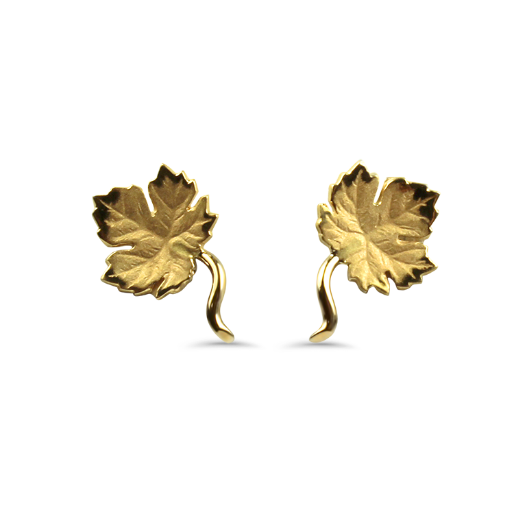PAGE Estate Earrings Estate 14k Yellow Gold Maple Leaf Stud Earrings