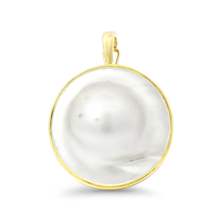 PAGE Estate Pendant Estate 14k Yellow Gold Mother of Pearl Pendant
