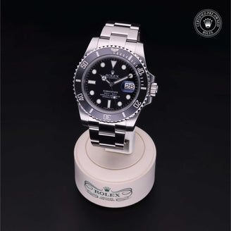 Rolex Certified Pre-Owned Watch Oyster Perpetual Submariner Date