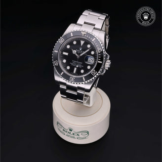 Rolex Certified Pre-Owned Watch Oyster Perpetual Submariner Date