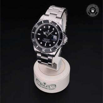 Rolex Certified Pre-Owned Watch Oyster Perpetual Submariner Date