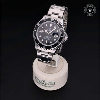 Rolex Certified Pre-Owned Watch Oyster Perpetual Submariner Date