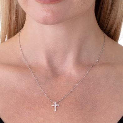 Hearts on Fire Necklaces and Pendants Signature Cross Diamond Necklace - Medium