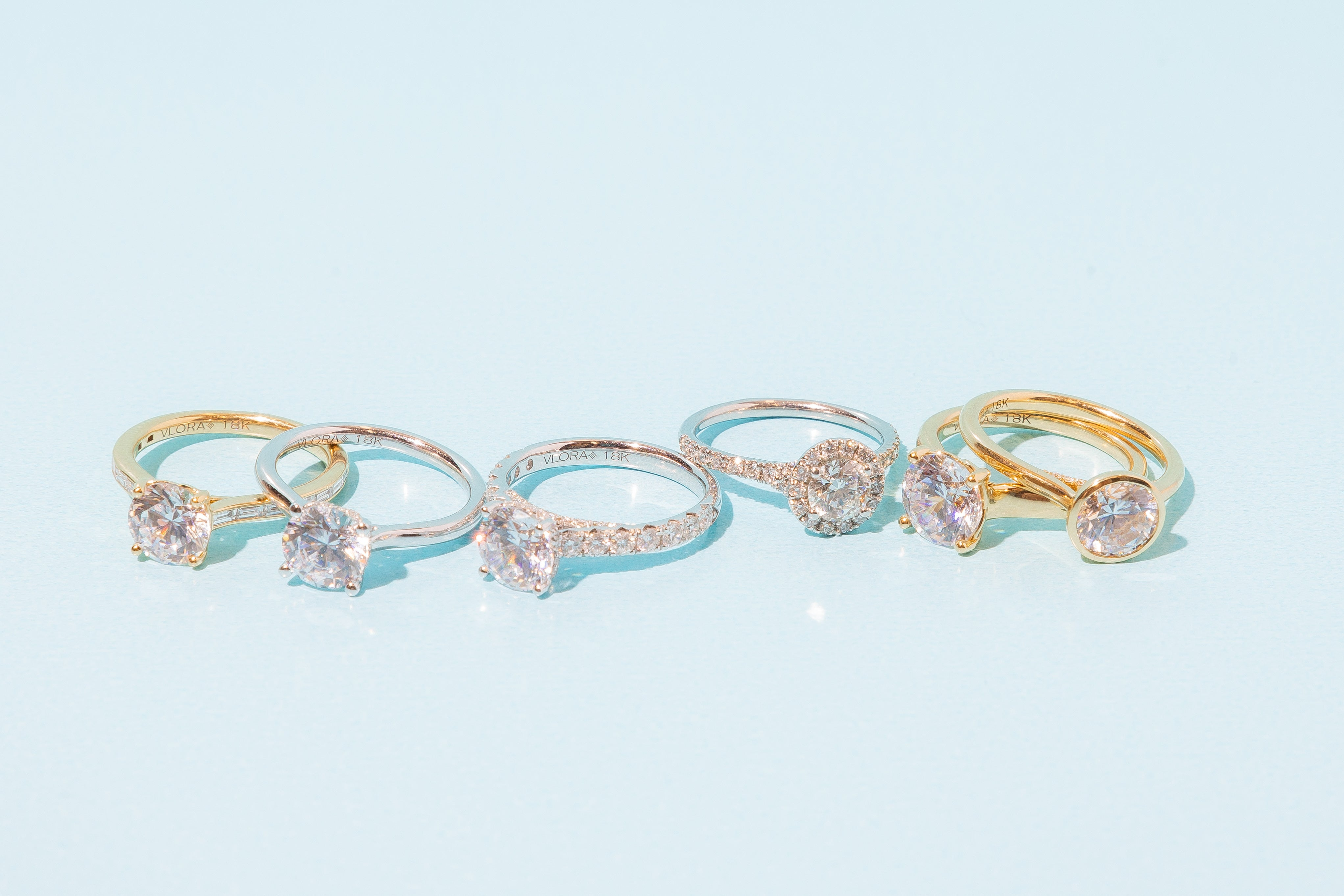 Round Engagement Rings