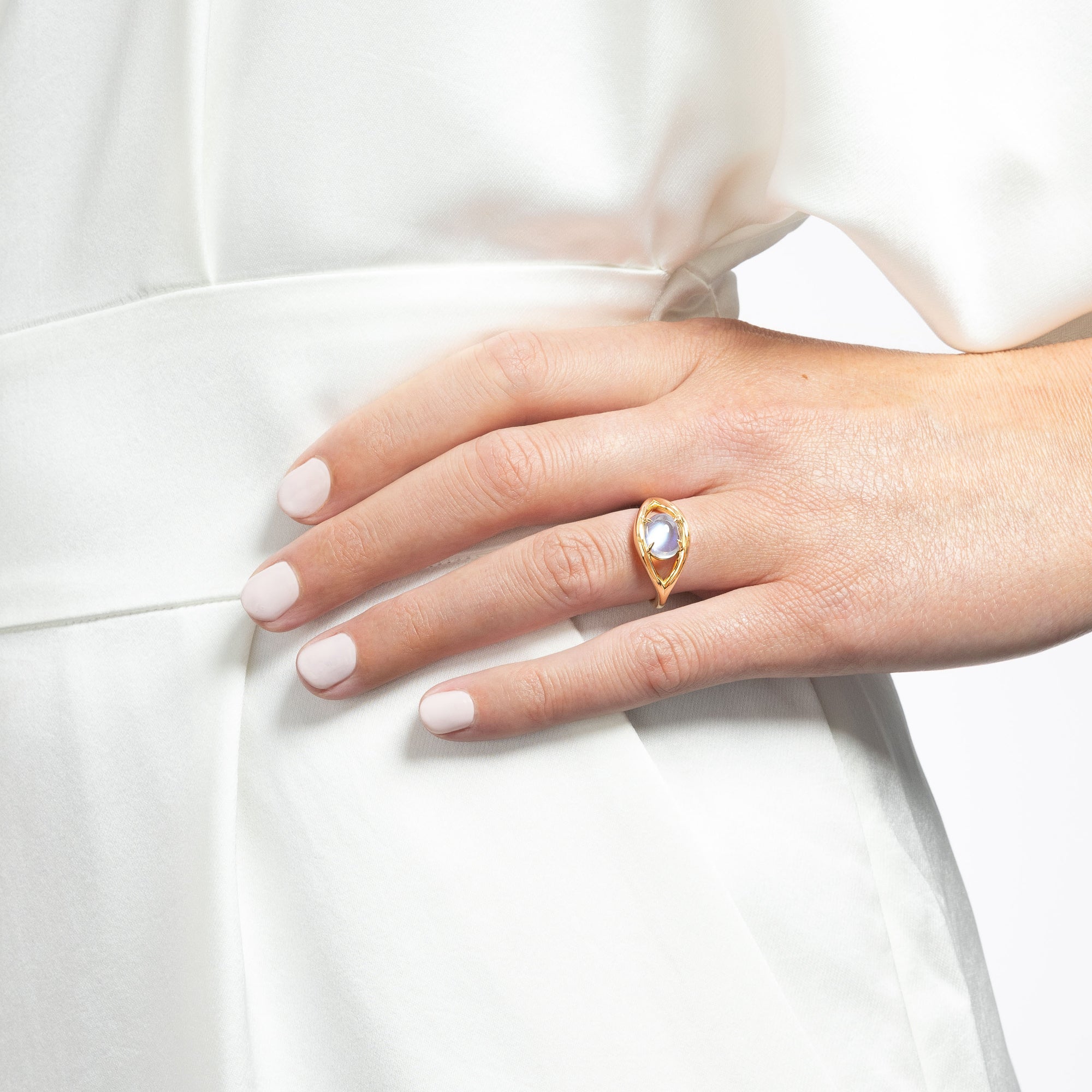 Mark Henry Fluid 18K Yellow Gold Evil Eye Moonstone Ring - view 2