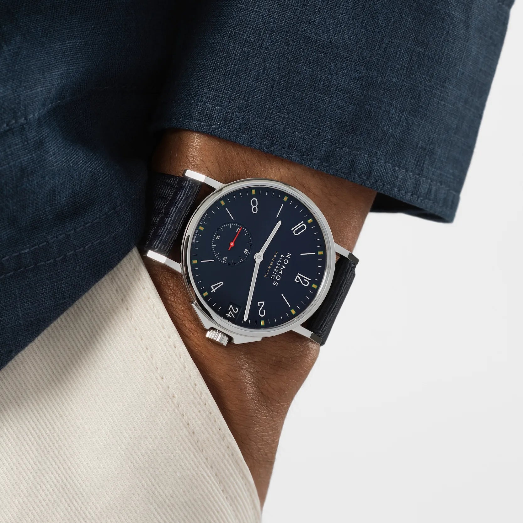 NOMOS Glashütte Watch NOMOS Glashütte Hoi Neomatik 38 Date Atlantic, 528