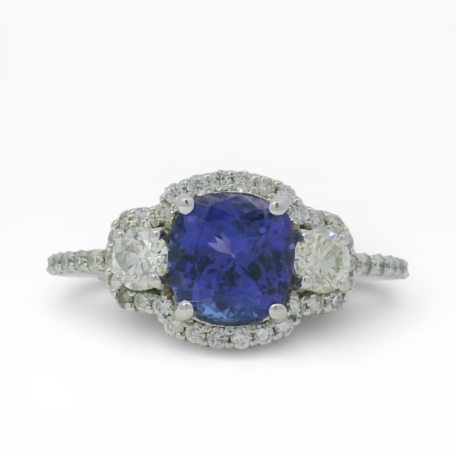 PAGE Estate Ring Estate 14K White Gold Tanzanite & Diamond Ring 6.25