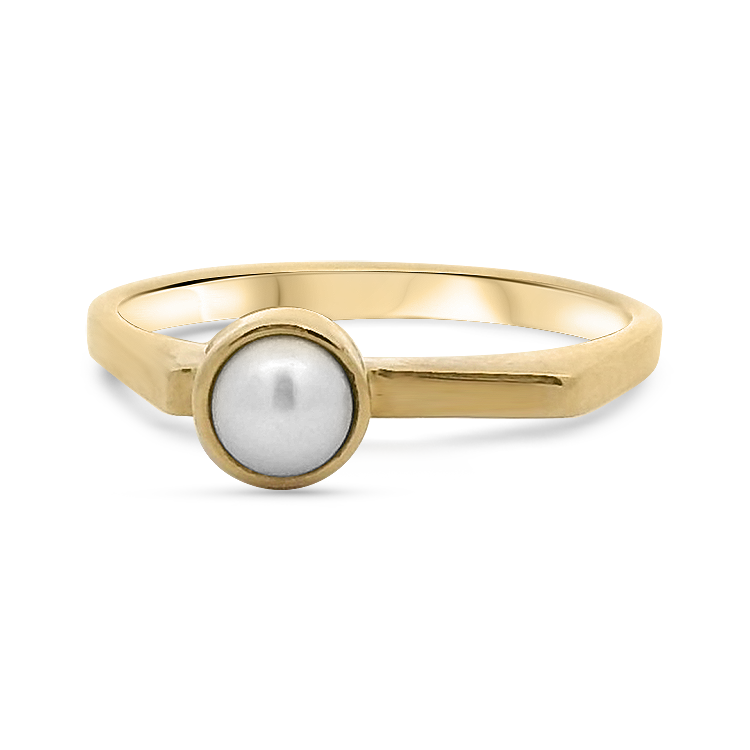 PAGE Estate Ring Estate 14k Yellow Gold Bezel-Set Pearl Ring 6