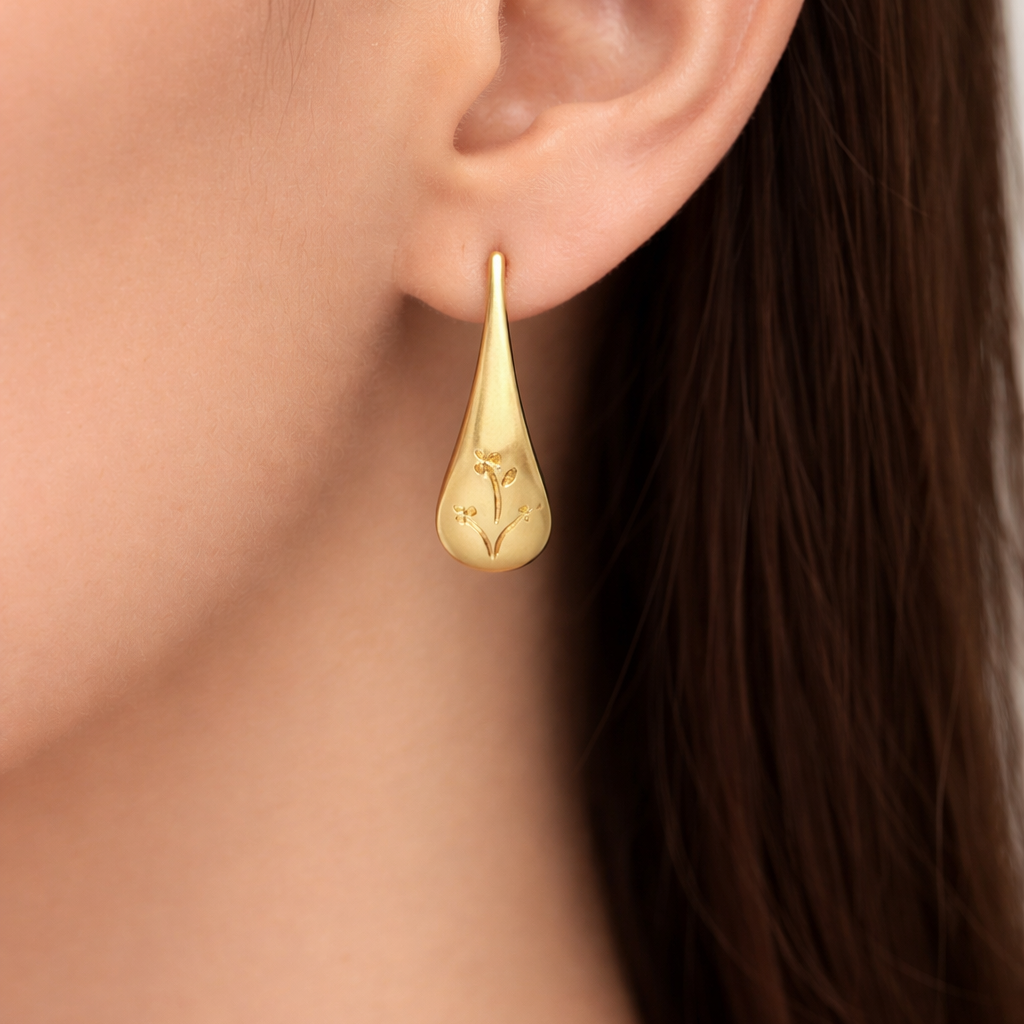 PAGE Estate Earrings Estate 14K Yellow Gold Floral Drop Earrings