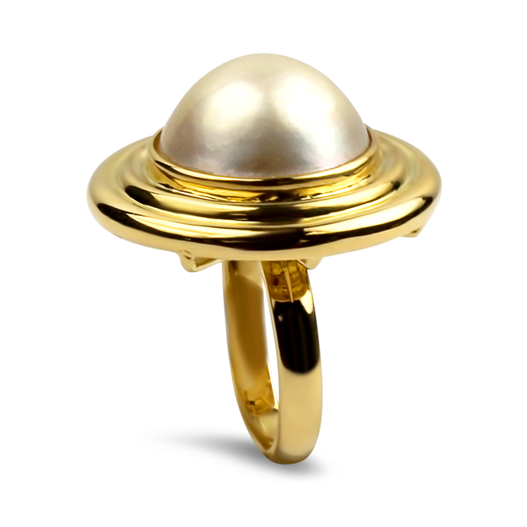 PAGE Estate Ring Estate 14k Yellow Gold Mabe Pearl Ring 5.5