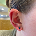 PAGE Estate Earrings Estate 14k Yellow Gold Sapphire Stud Earrings