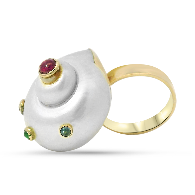 PAGE Estate Ring Estate 14K Yellow Gold Turbo Shell & Cabochon Gemstone Ring 7.5