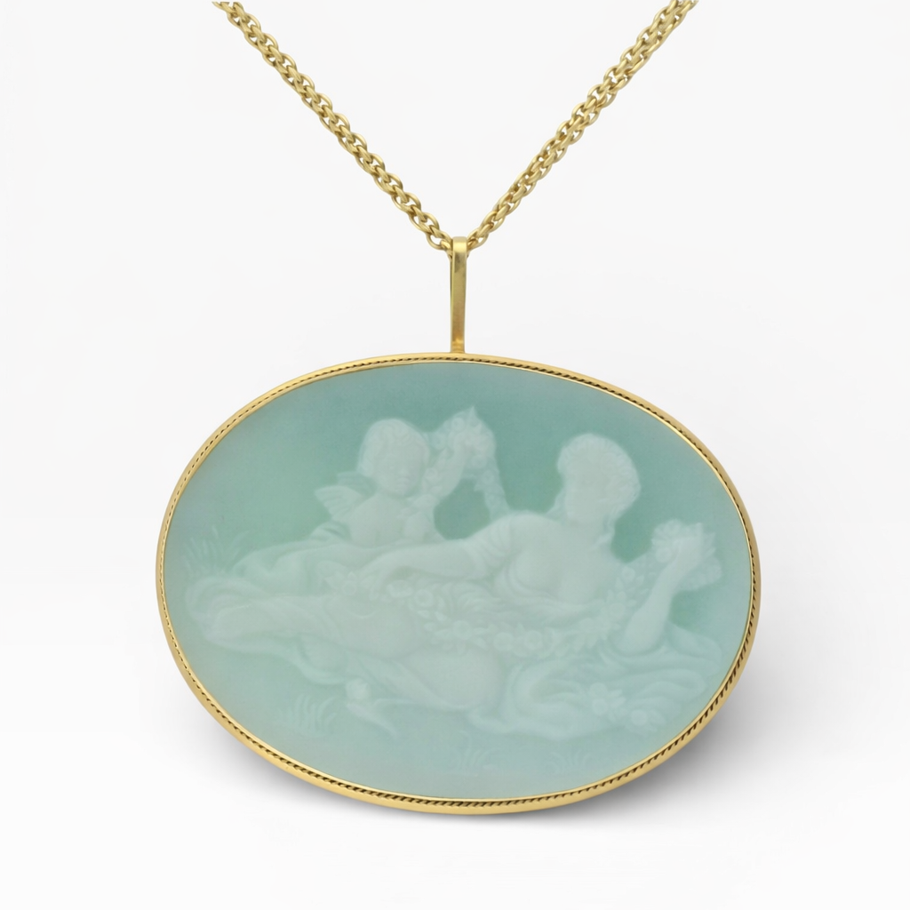 PAGE Estate Pins & Brooches Estate 18K Yellow Gold Green Onyx Cameo Pin/Pendant