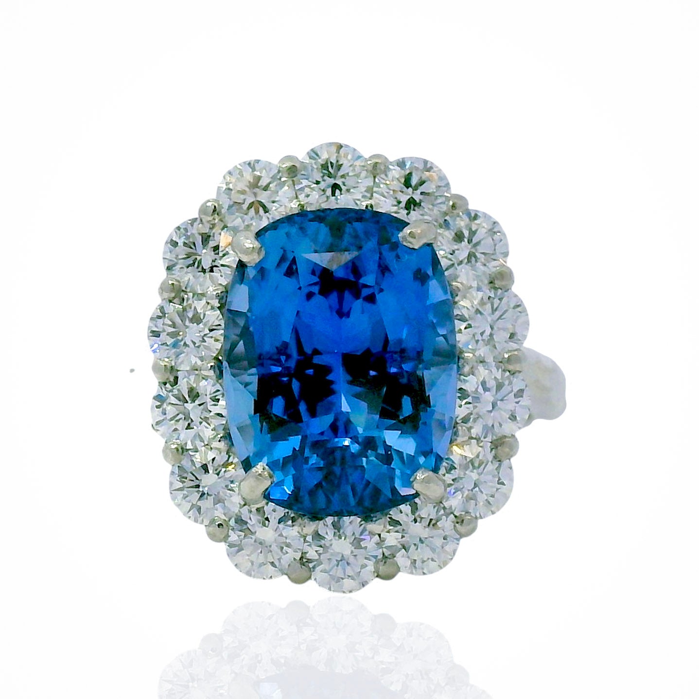 PAGE Estate Ring Estate Platinum Sri Lankan Sapphire & Diamond Halo Ring – 9.98ctw 8