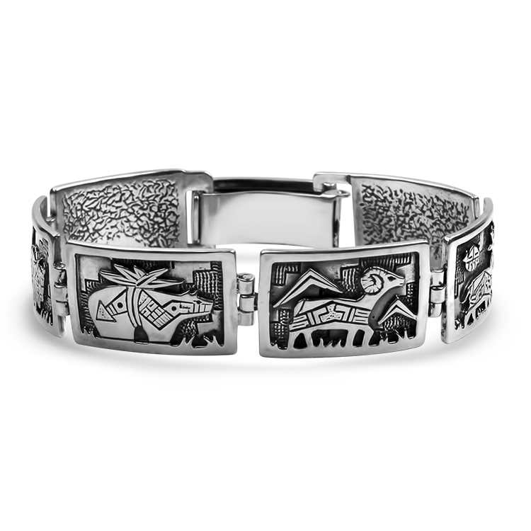 PAGE Estate bracelet Estate Sterling Silver Animal Motif Link Bracelet
