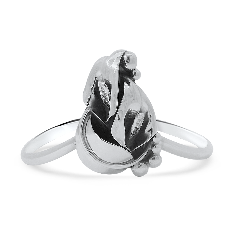 PAGE Estate Bracelet Estate Sterling Silver Calla Lily Slip-On Bracelet