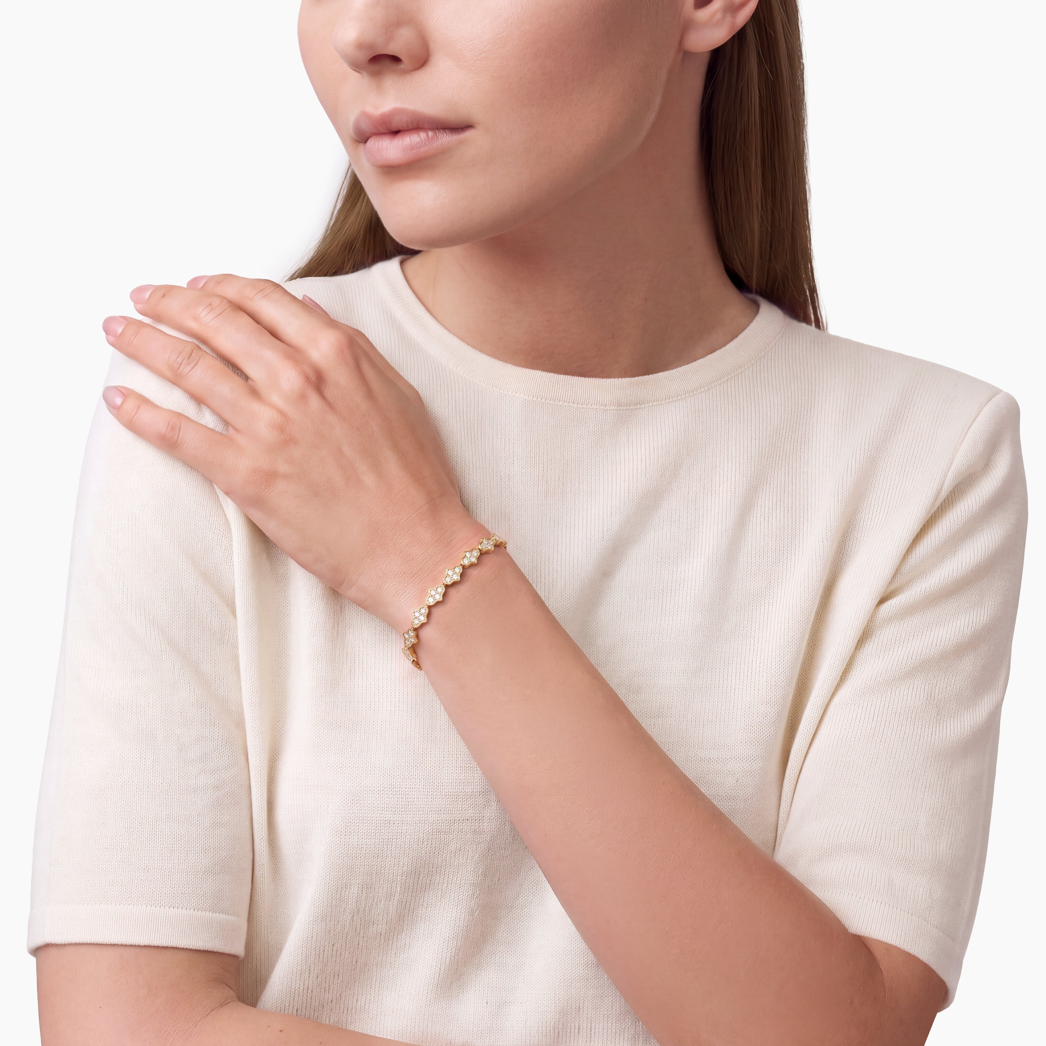 Roberto Coin Bracelet Roberto Coin Cobra 18K Yellow Gold Pavé Diamond Single Row Bracelet - 2.30ctw