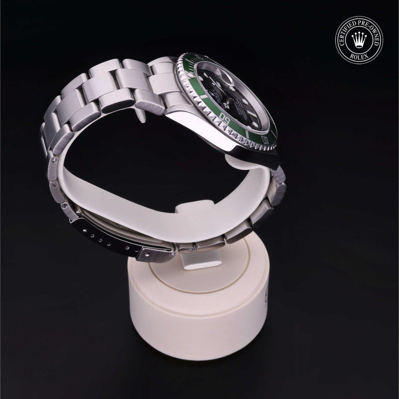Rolex Certified Pre-Owned Watch F116232: Oyster Perpetual Submariner Date M16610LV-0002