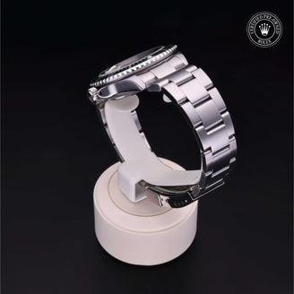 Rolex Certified Pre-Owned Watch F116232: Oyster Perpetual Submariner Date M16610LV-0002