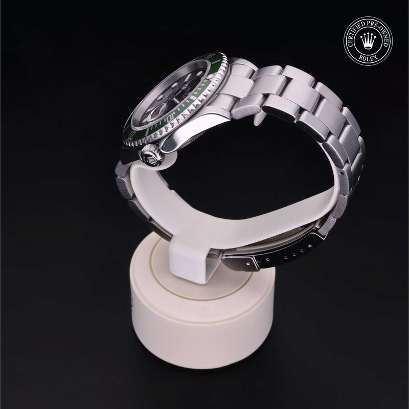 Rolex Certified Pre-Owned Watch F116232: Oyster Perpetual Submariner Date M16610LV-0002
