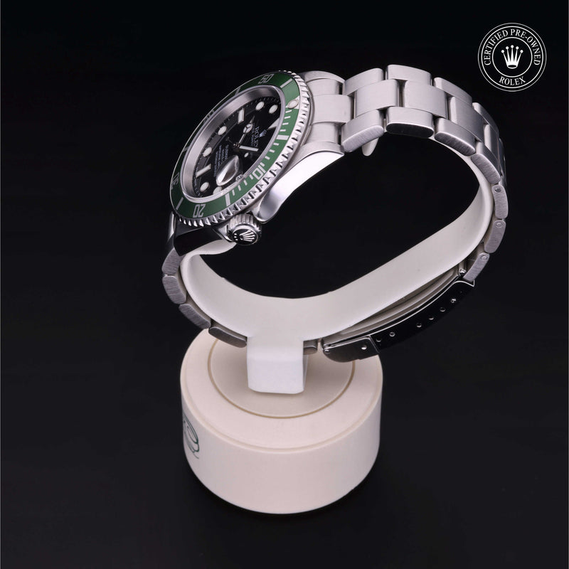 Rolex Certified Pre-Owned Watch F116232: Oyster Perpetual Submariner Date M16610LV-0002