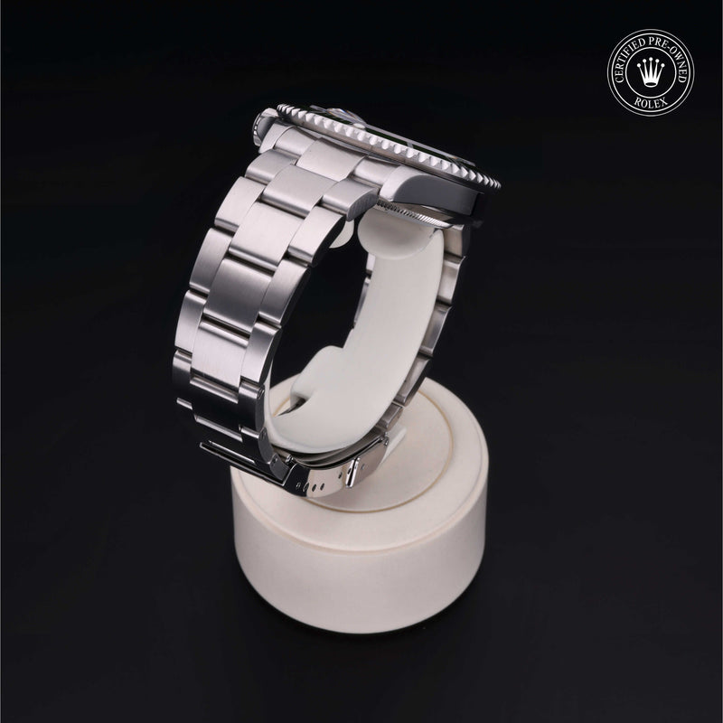 Rolex Certified Pre-Owned Watch Oyster Perpetual Submariner Date