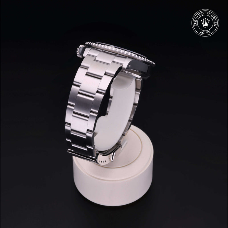 Rolex Certified Pre-Owned Watch Oyster Perpetual Submariner Date