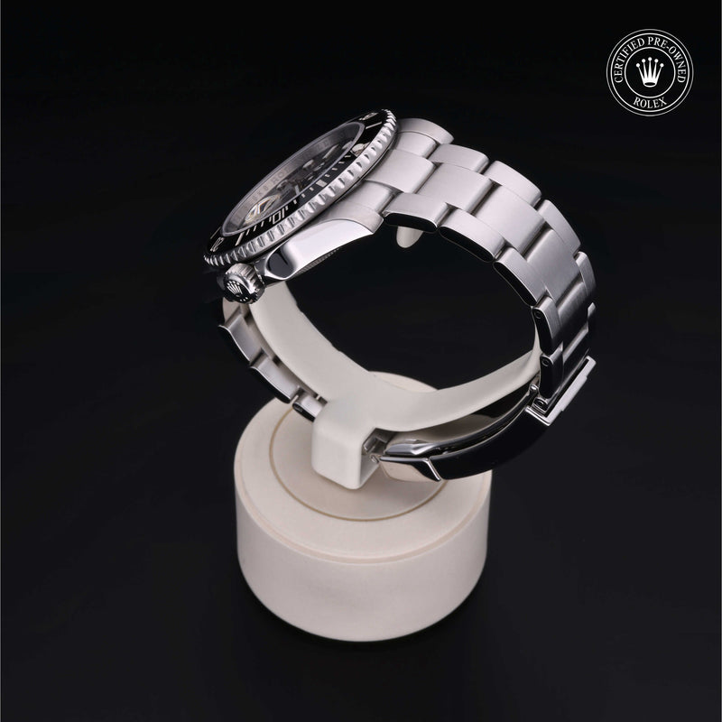 Rolex Certified Pre-Owned Watch Oyster Perpetual Submariner Date