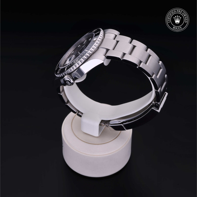 Rolex Certified Pre-Owned Watch Oyster Perpetual Submariner Date