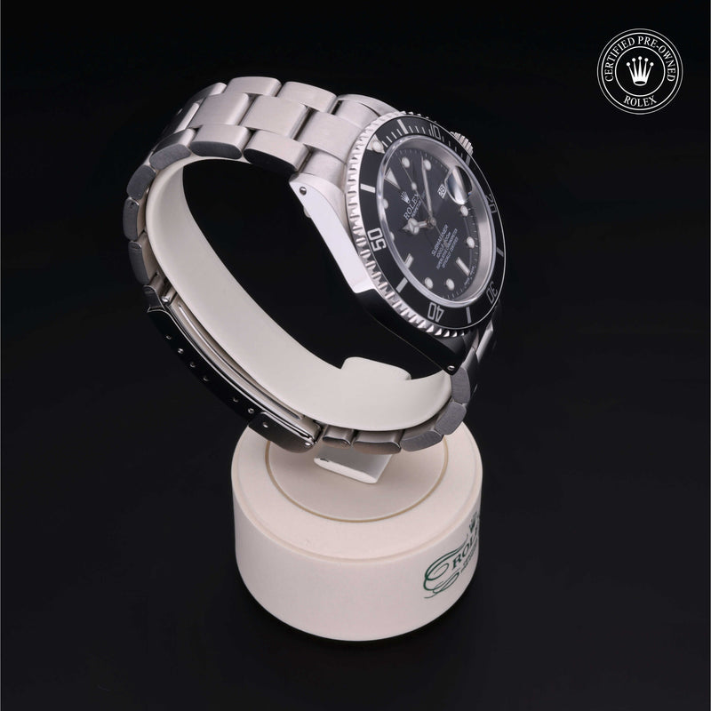 Rolex Certified Pre-Owned Watch Oyster Perpetual Submariner Date