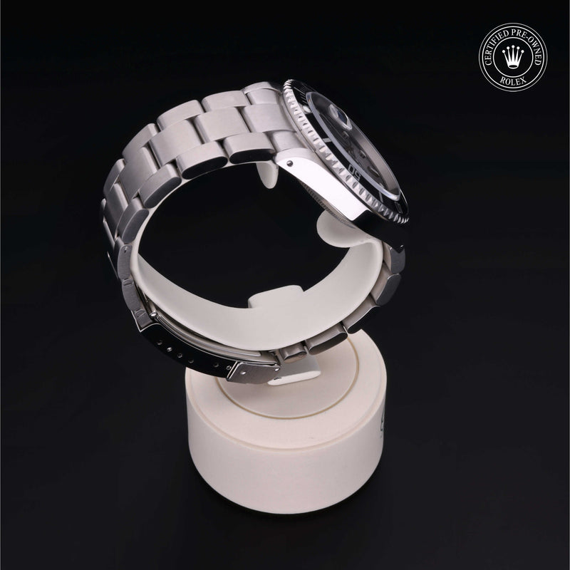 Rolex Certified Pre-Owned Watch Oyster Perpetual Submariner Date