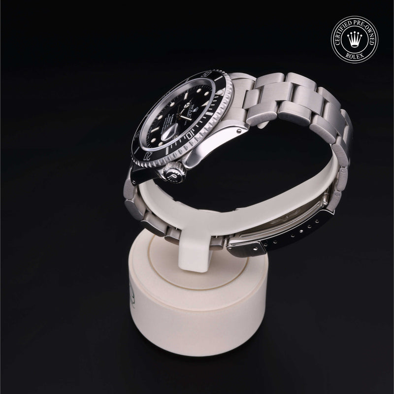 Rolex Certified Pre-Owned Watch Oyster Perpetual Submariner Date
