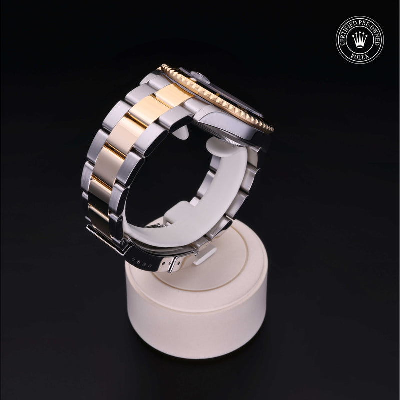 Rolex Certified Pre-Owned Watch Oyster Perpetual Submariner Date