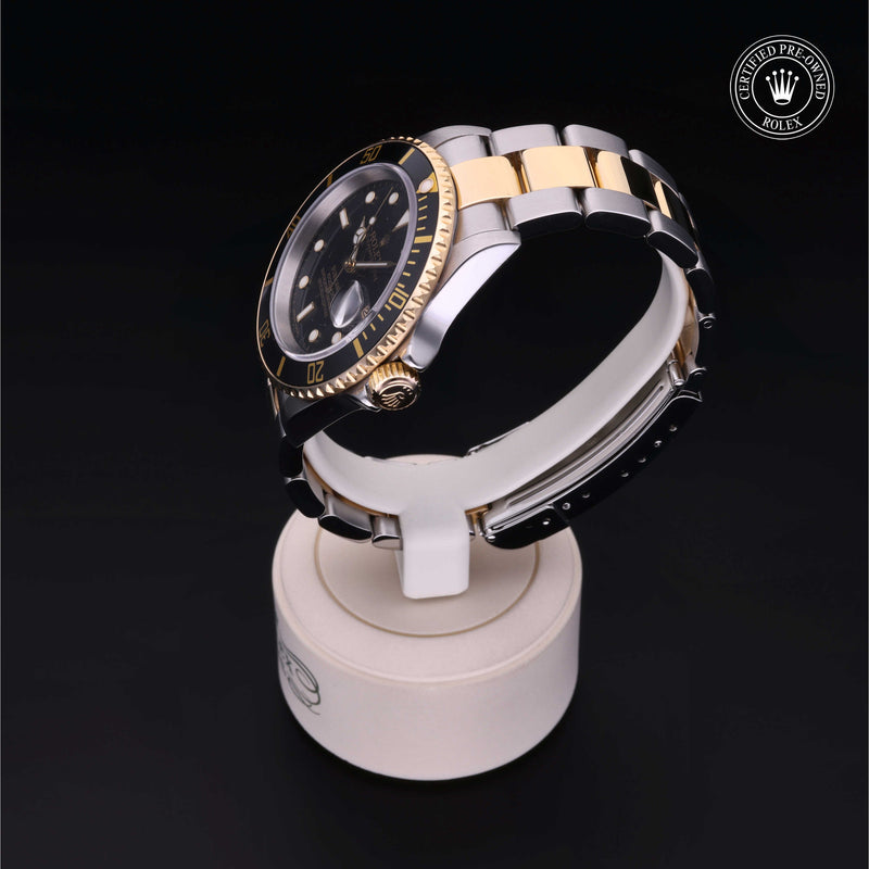 Rolex Certified Pre-Owned Watch Oyster Perpetual Submariner Date