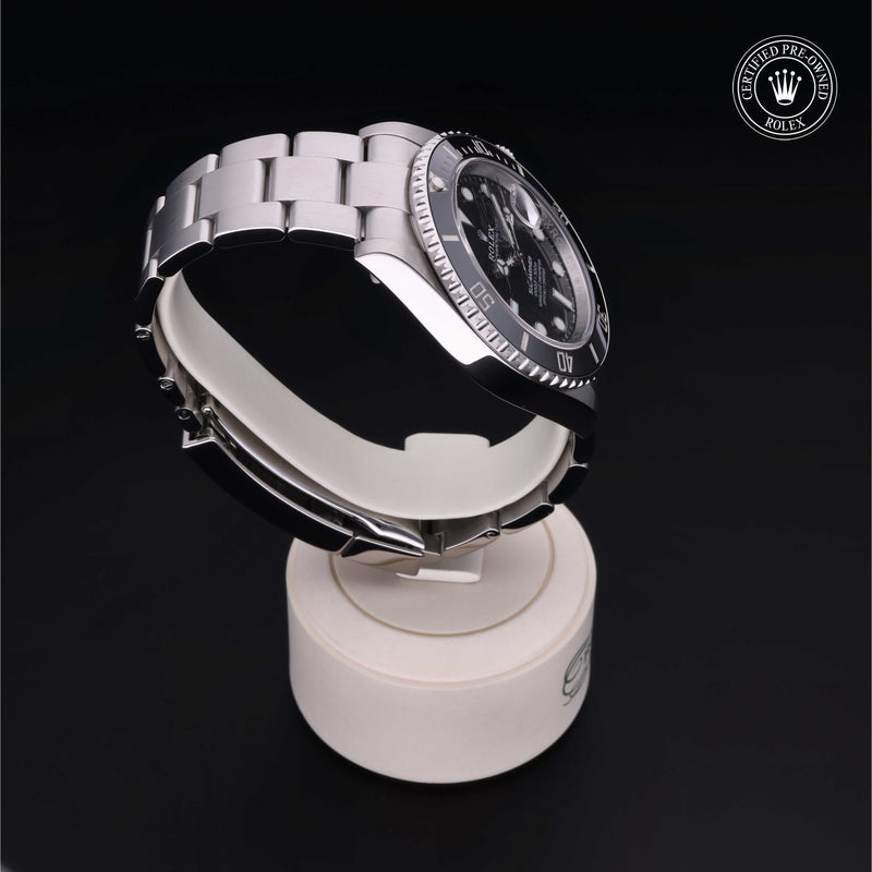 Rolex Certified Pre-Owned Watch Oyster Perpetual Submariner Date