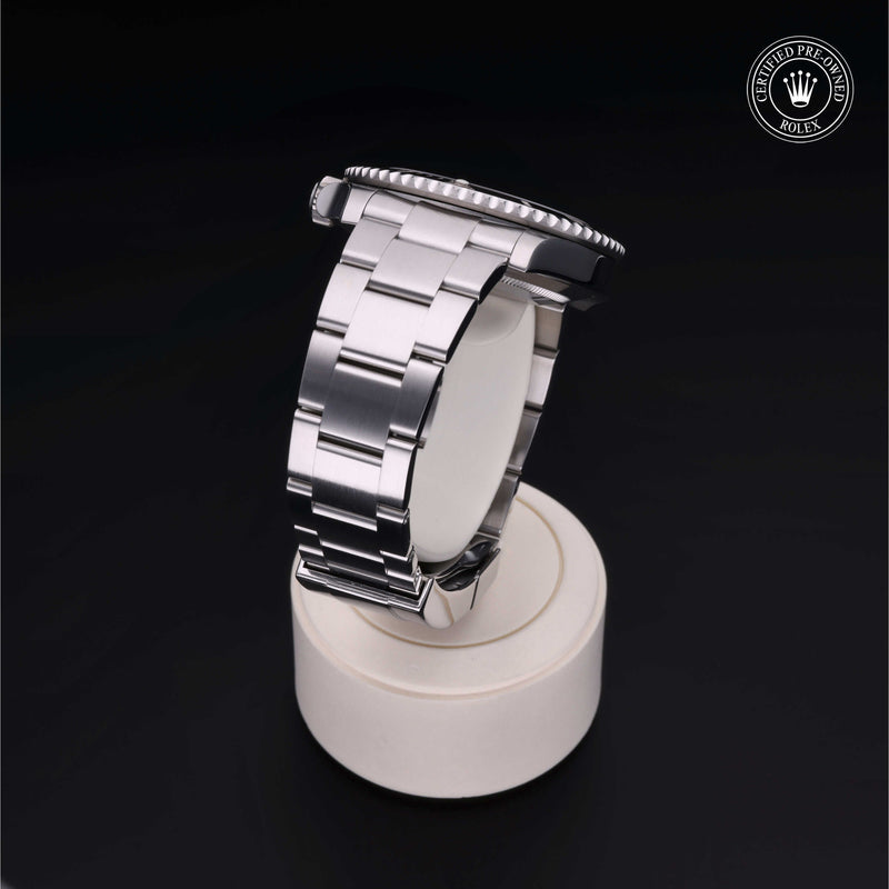 Rolex Certified Pre-Owned Watch Oyster Perpetual Submariner Date