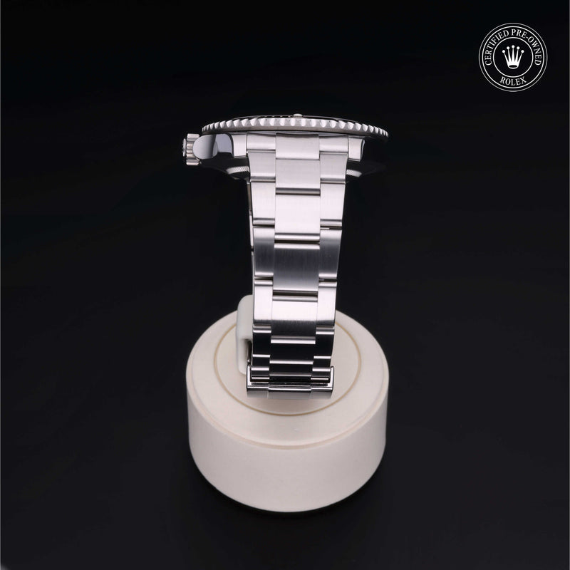 Rolex Certified Pre-Owned Watch Oyster Perpetual Submariner Date