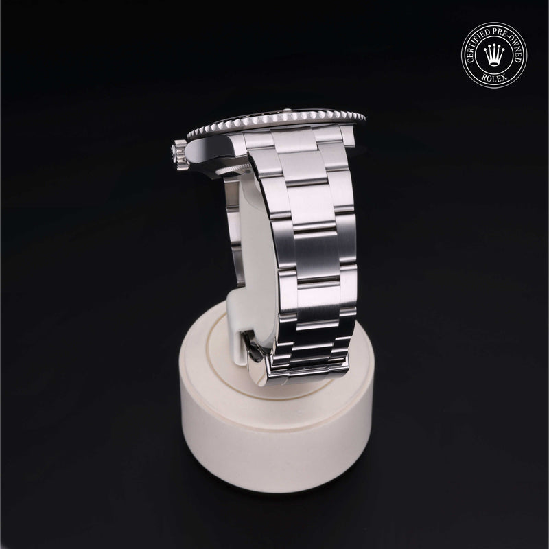 Rolex Certified Pre-Owned Watch Oyster Perpetual Submariner Date