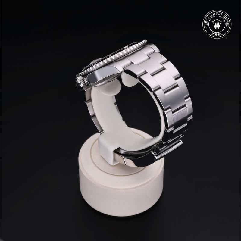 Rolex Certified Pre-Owned Watch Oyster Perpetual Submariner Date