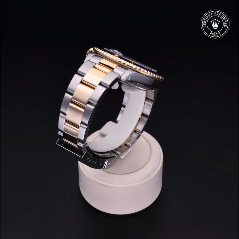 Rolex Certified Pre-Owned Watch Oyster Perpetual Submariner Date