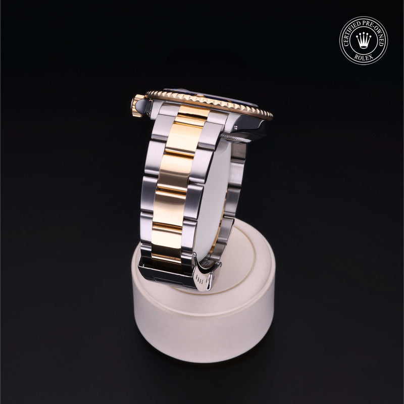 Rolex Certified Pre-Owned Watch Oyster Perpetual Submariner Date