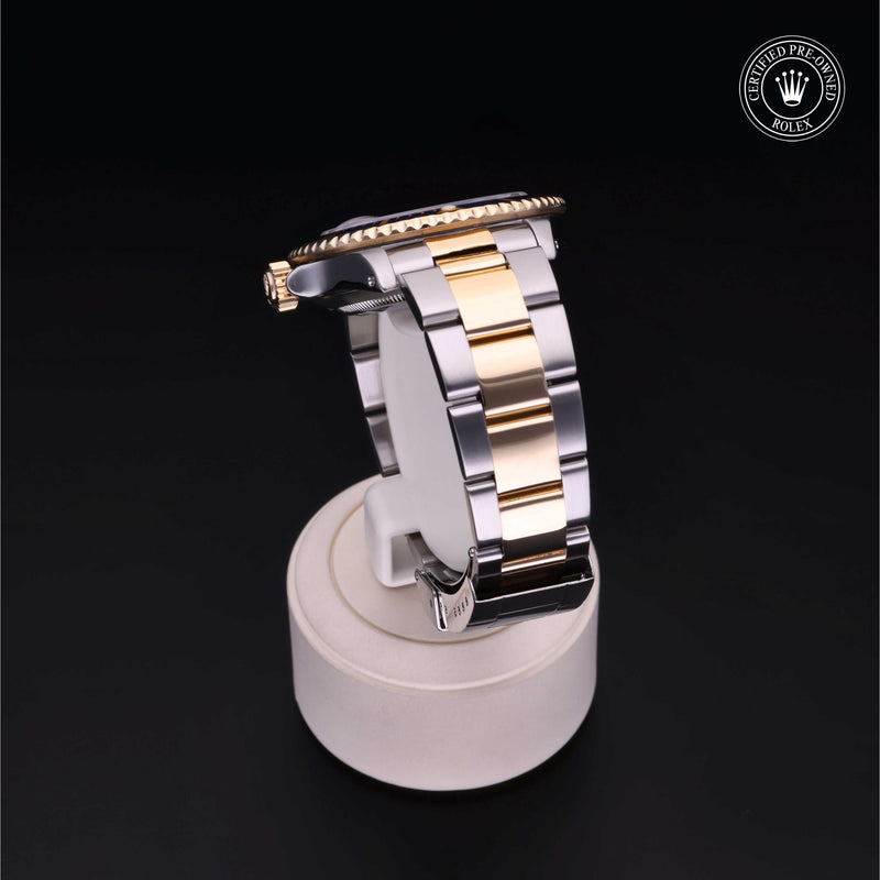 Rolex Certified Pre-Owned Watch Oyster Perpetual Submariner Date