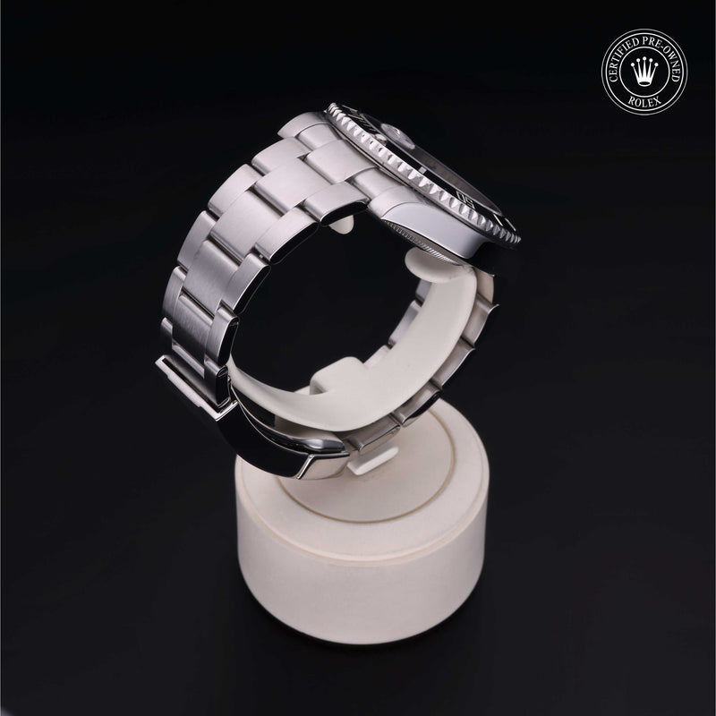 Rolex Certified Pre-Owned Watch Oyster Perpetual Submariner Date