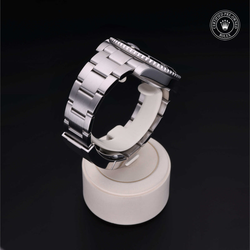 Rolex Certified Pre-Owned Watch Oyster Perpetual Submariner Date