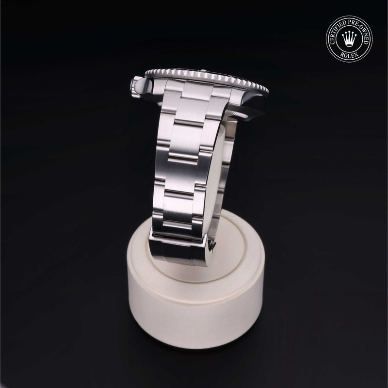 Rolex Certified Pre-Owned Watch Oyster Perpetual Submariner Date