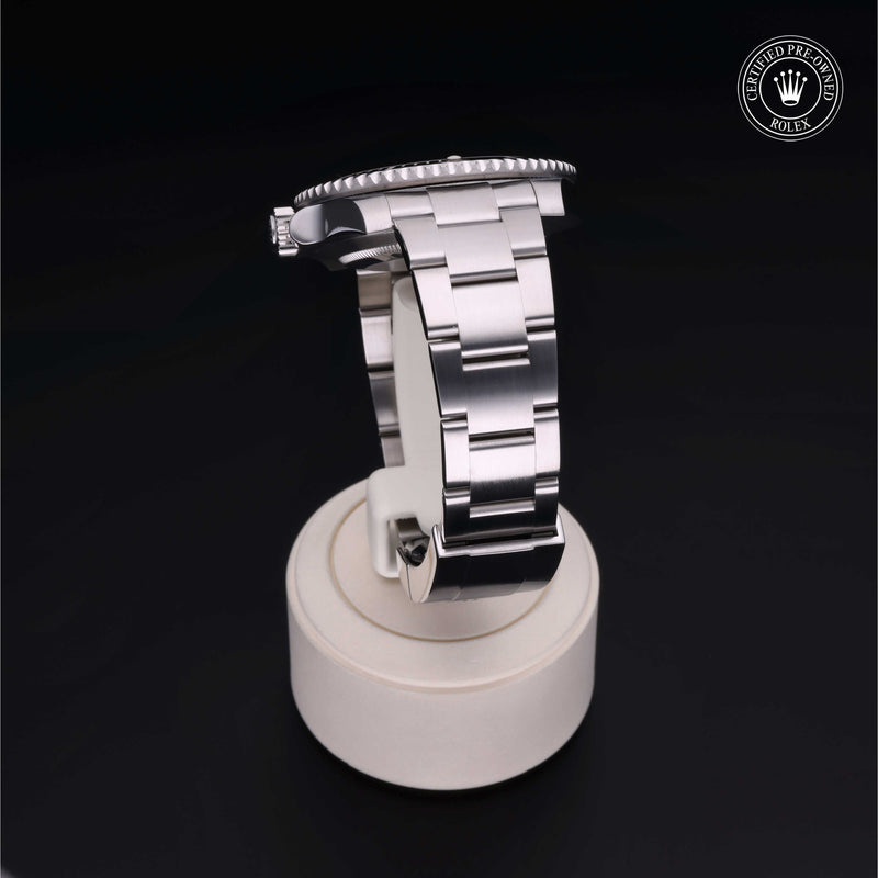 Rolex Certified Pre-Owned Watch Oyster Perpetual Submariner Date