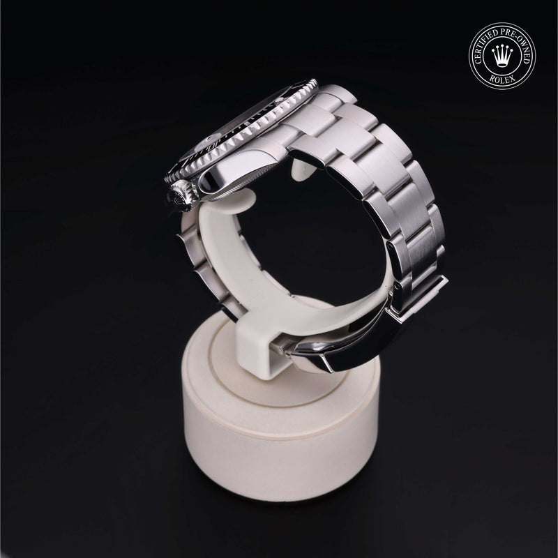 Rolex Certified Pre-Owned Watch Oyster Perpetual Submariner Date