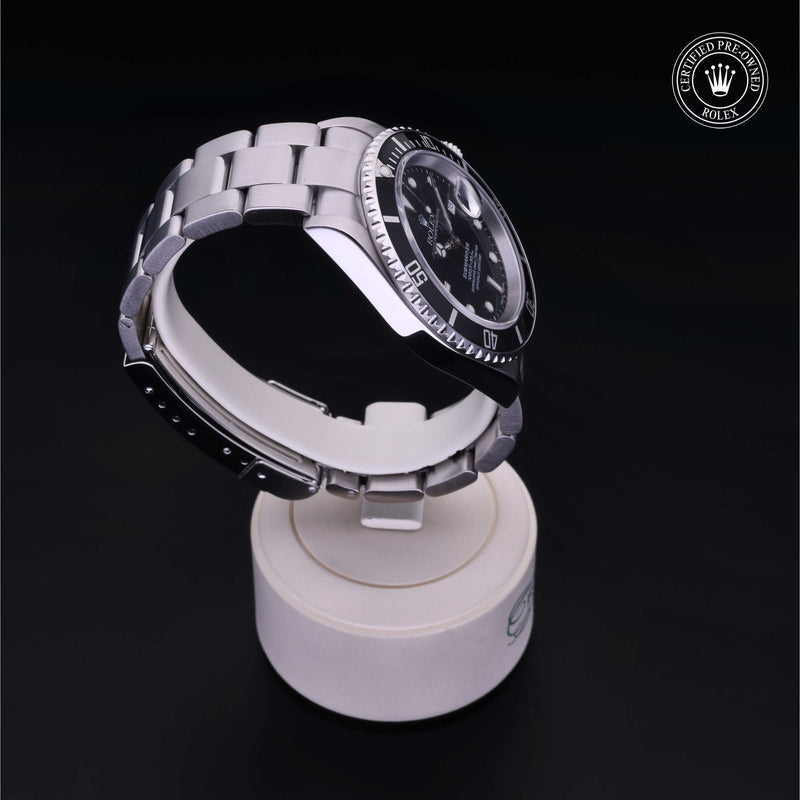 Rolex Certified Pre-Owned Watch Oyster Perpetual Submariner Date