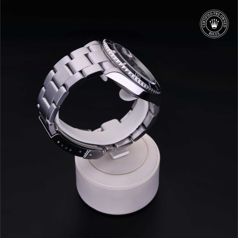 Rolex Certified Pre-Owned Watch Oyster Perpetual Submariner Date